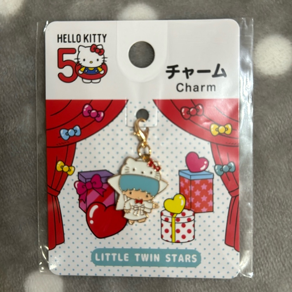 Hello Kitty 50 Little Twin Stars Charm